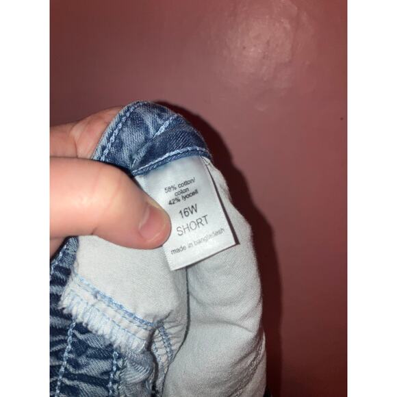 Maurices Pull on denim ankle jeans size 16W short - Picture 6 of 6
